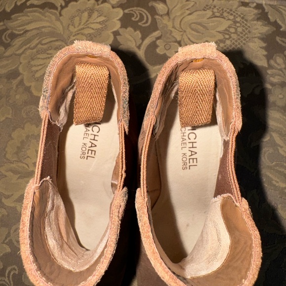 Michael Kors THEA CHELSEA ANKLE BOOTS Brown Suede Women Size 6 M - Picture 7 of 10